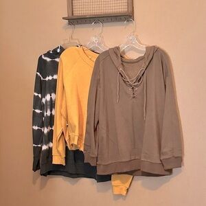 Hoodie/Sweatshirt Bundle